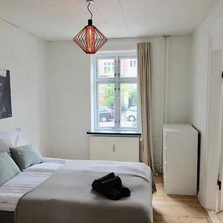 Lejlighed Lovely 2-br In One Of Locations - 56 *